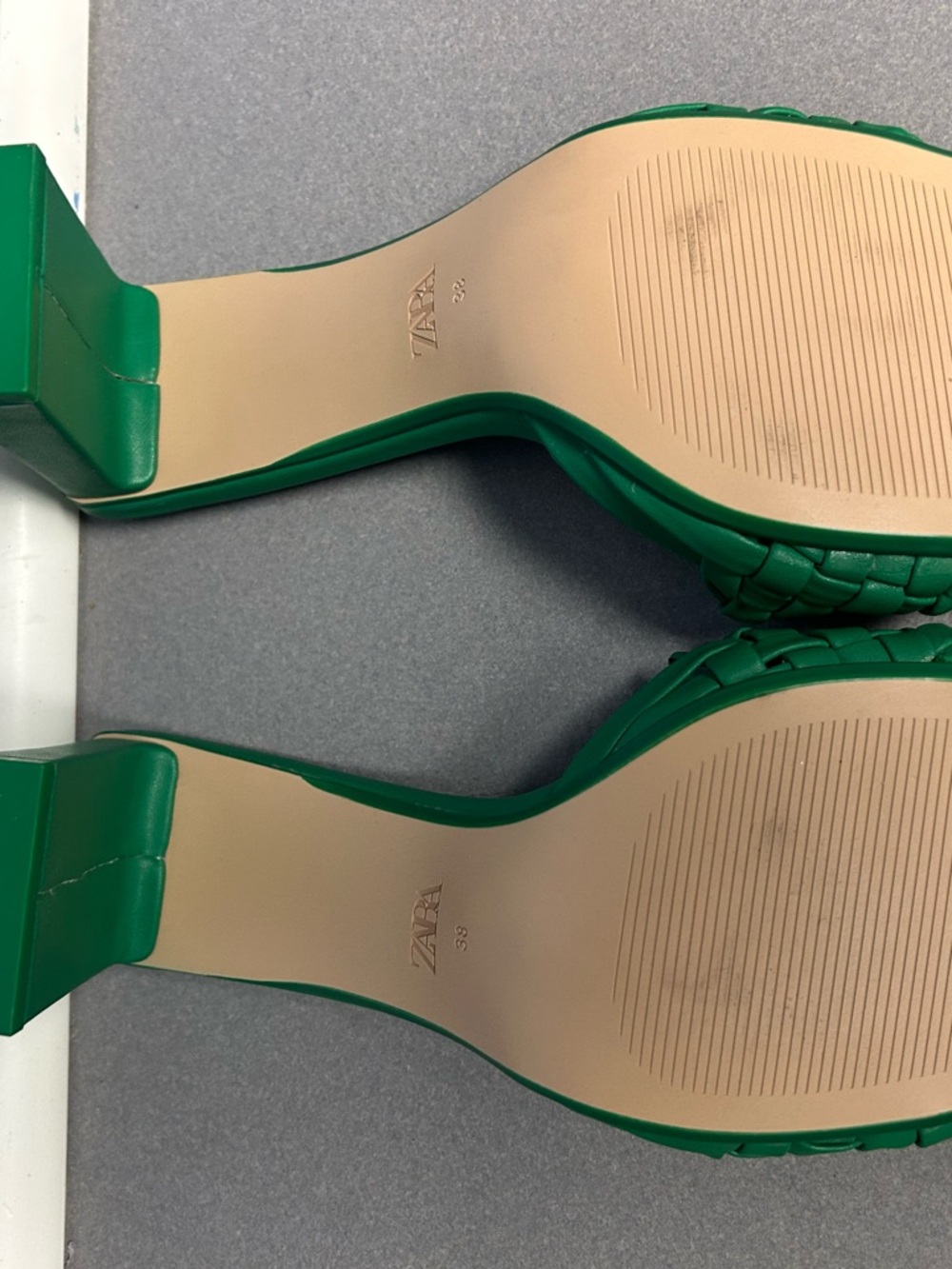 Zara Green Braided Square-Toe Block Heel Sandals - Picture 6 of 6